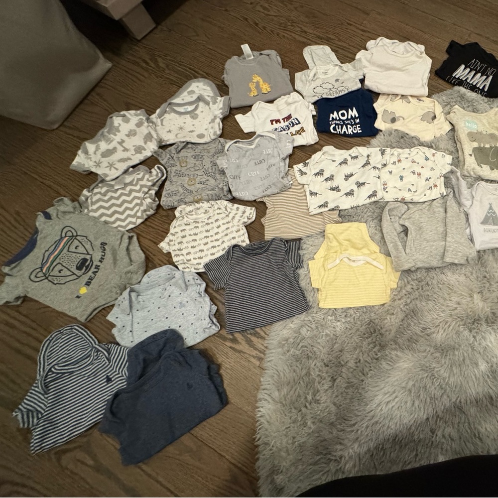 Baby boy 0-3/3 month clothing lot